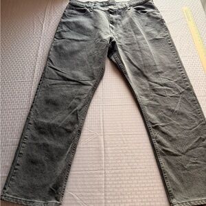 Wrangler Men's Charcoal Straight Jeans
